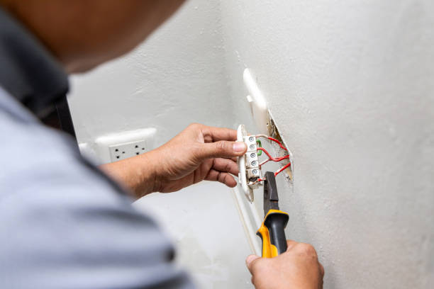  Highland Park, MI Electrician Pros